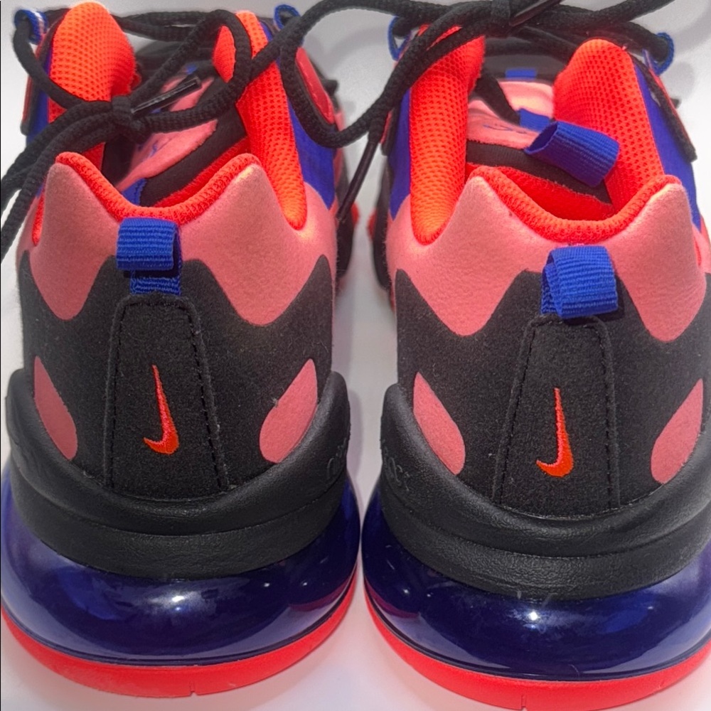 Nike Black and Pink Chunky Air 270 React. - Picture 4 of 7